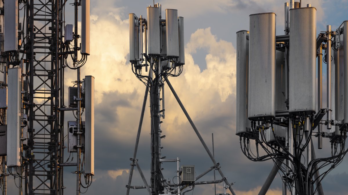 Kommunikations- und Antennentechnologie